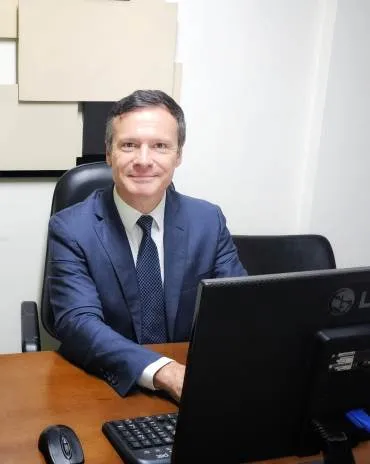 Dr. Fernando Furlani - Tradutor técnico e juramentado Inglês, Espanhol e Francês